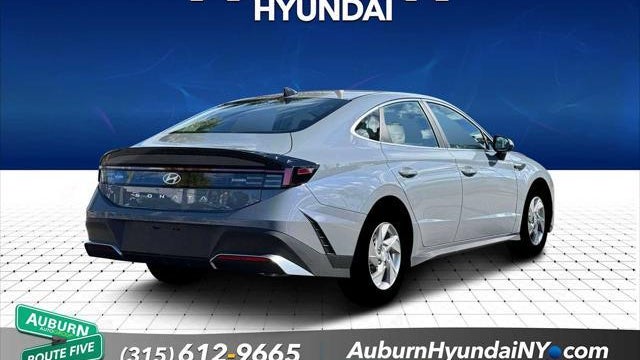 2026 Hyundai SONATA SE