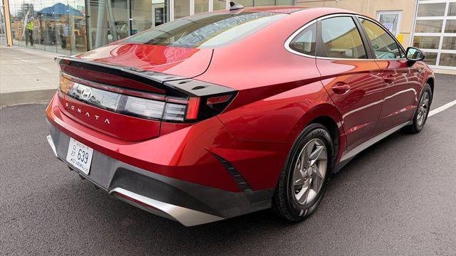 2026 Hyundai SONATA SE