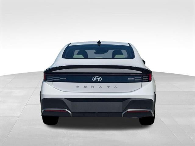 2026 Hyundai Sonata - $25,779
