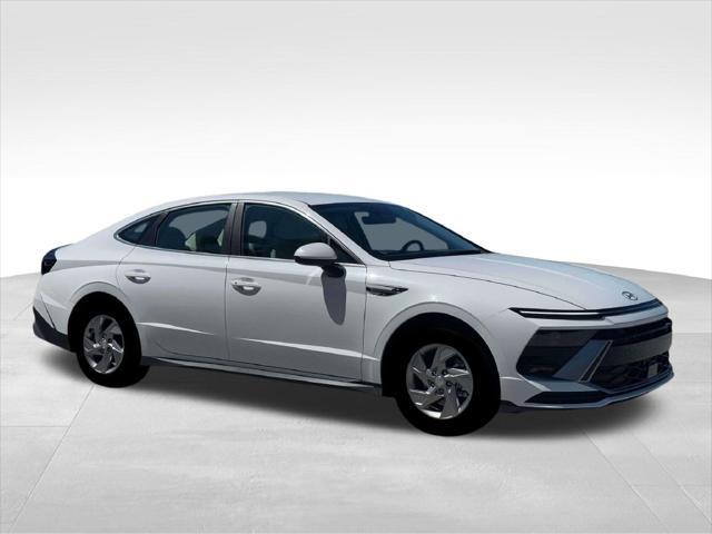 2026 Hyundai Sonata - $25,779