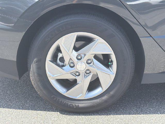 2026 Hyundai Sonata - $25,603