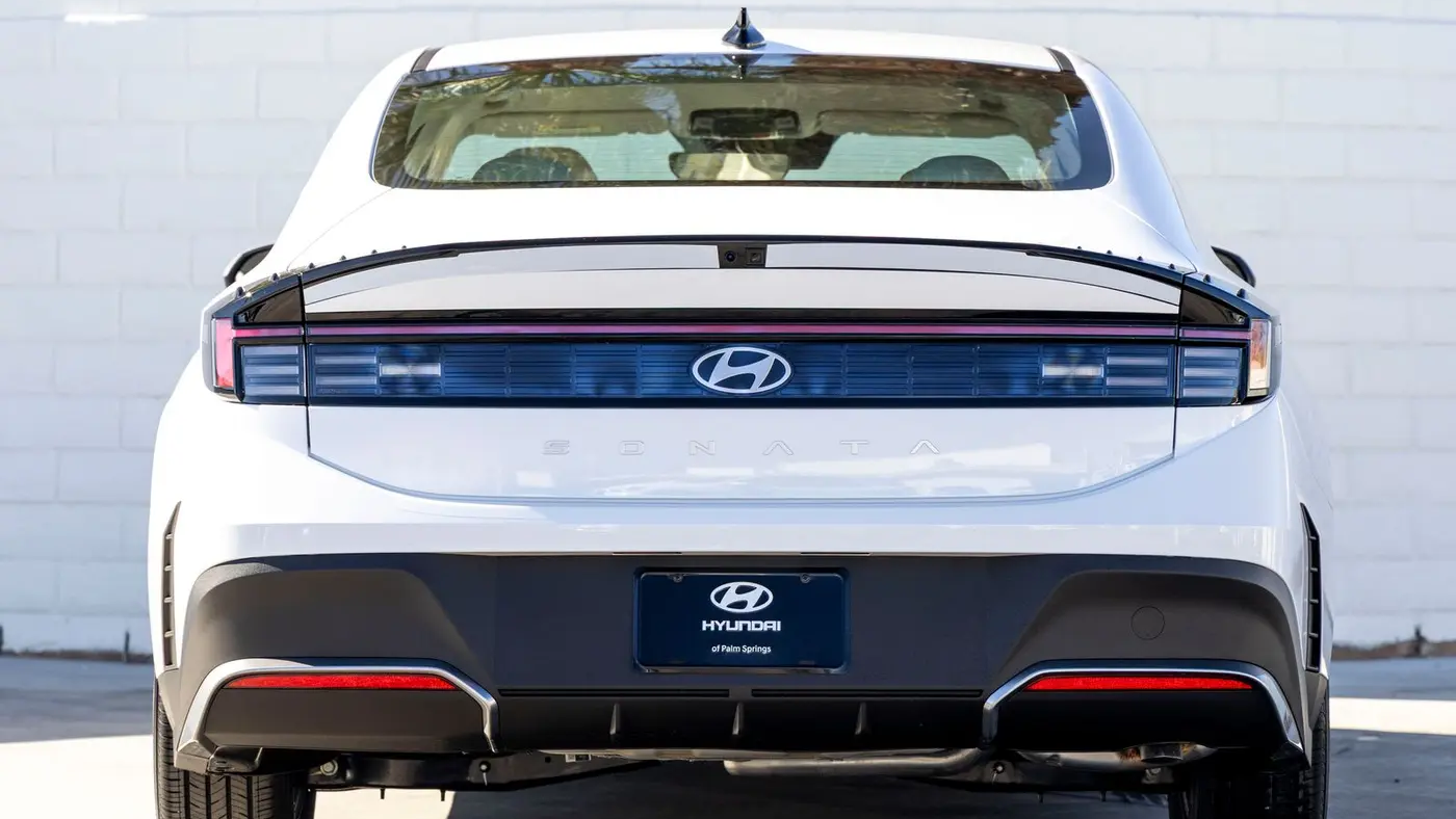2026 Hyundai SONATA SE