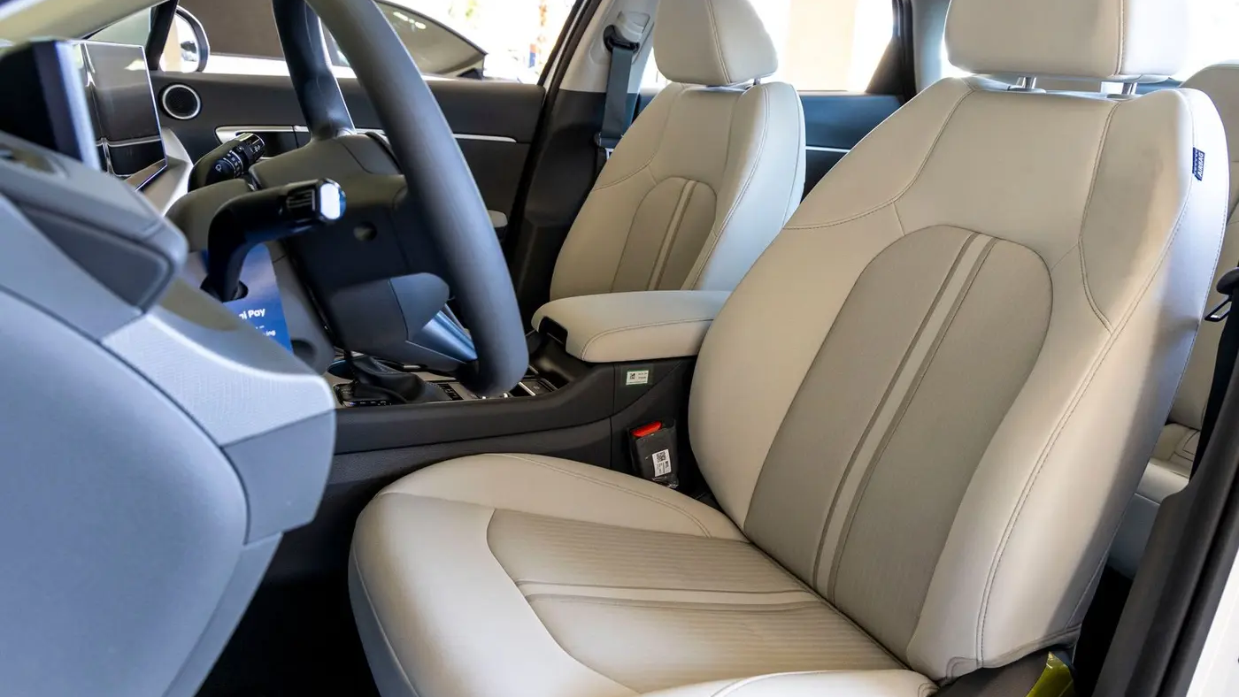 2026 Hyundai SONATA SE