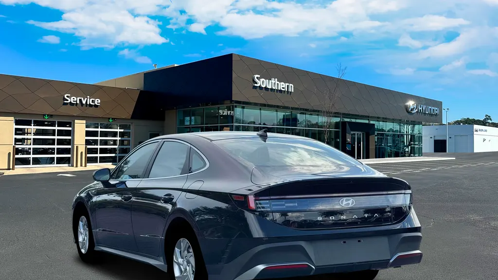 2026 Hyundai SONATA SE