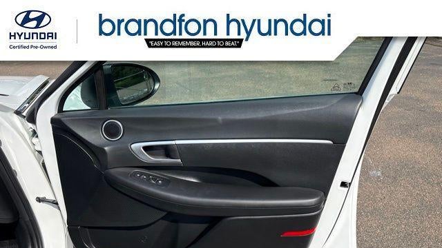 2023 Hyundai SONATA SE