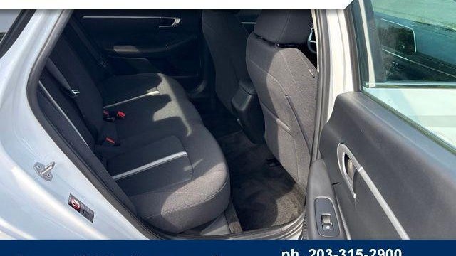 2023 Hyundai SONATA SE
