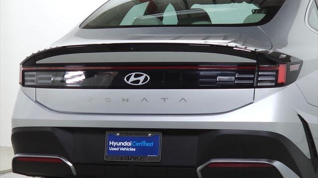 2025 Hyundai SONATA SE