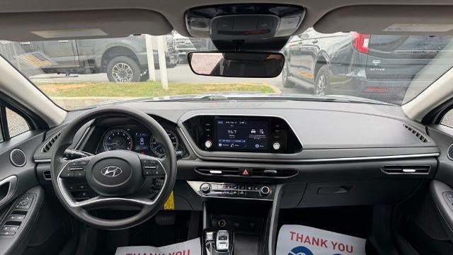 2023 Hyundai SONATA SE