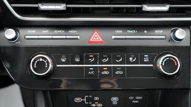 2025 Hyundai SONATA SE