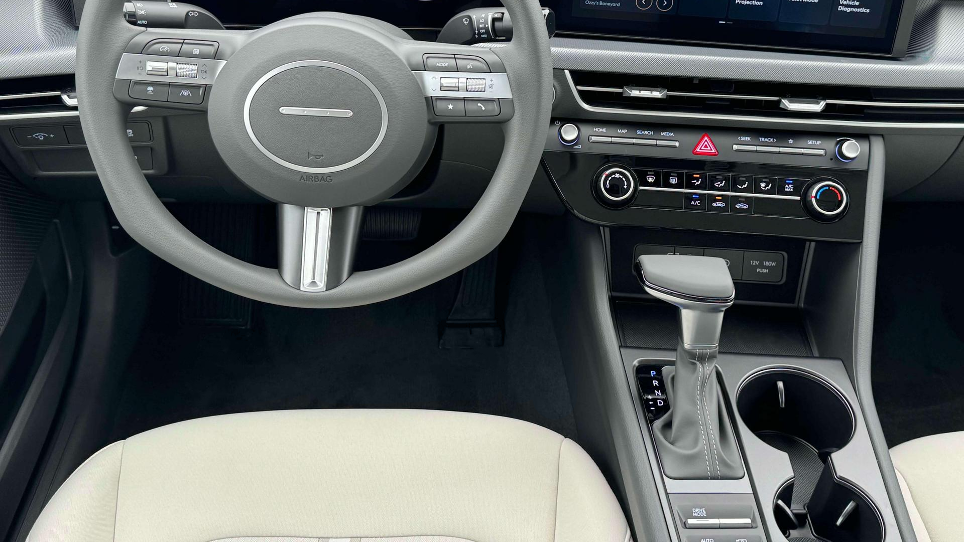 2025 Hyundai SONATA SE