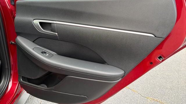 2025 Hyundai SONATA SE