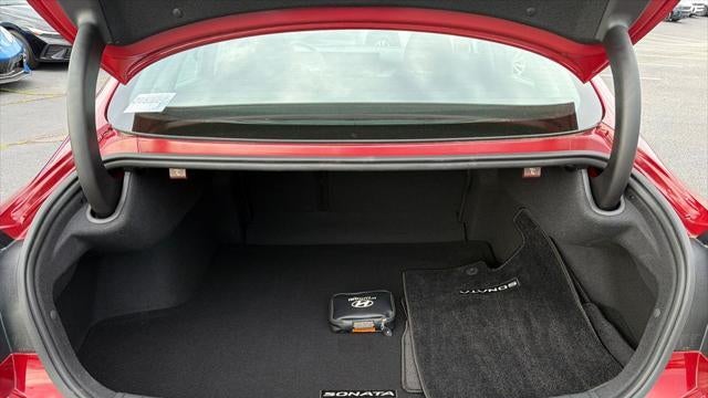 2025 Hyundai SONATA SE