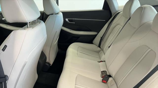 2025 Hyundai SONATA SE