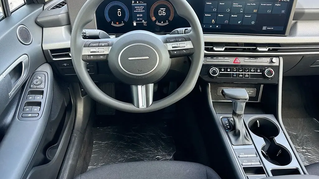 2026 Hyundai SONATA SE