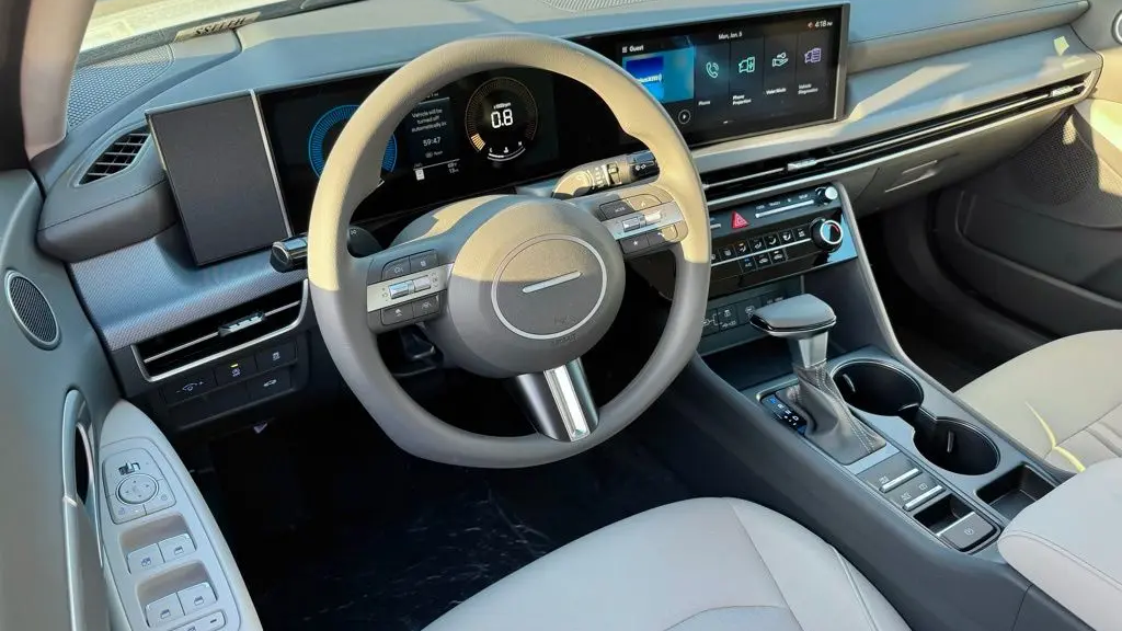 2026 Hyundai SONATA SE
