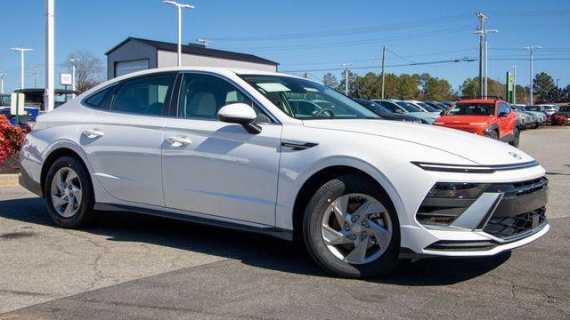 2026 Hyundai SONATA SE