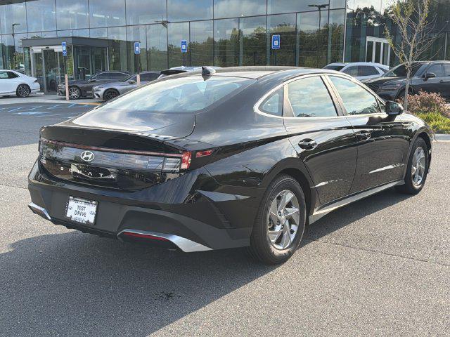 2026 Hyundai Sonata - $25,179