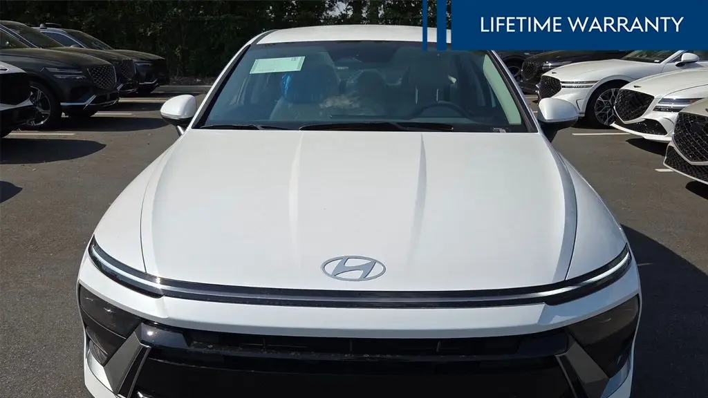 2026 Hyundai SONATA SE