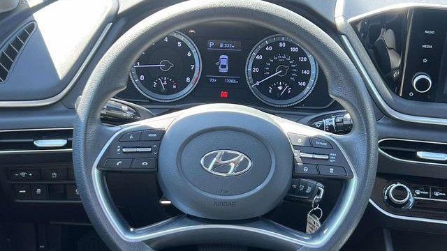 2023 Hyundai SONATA SE