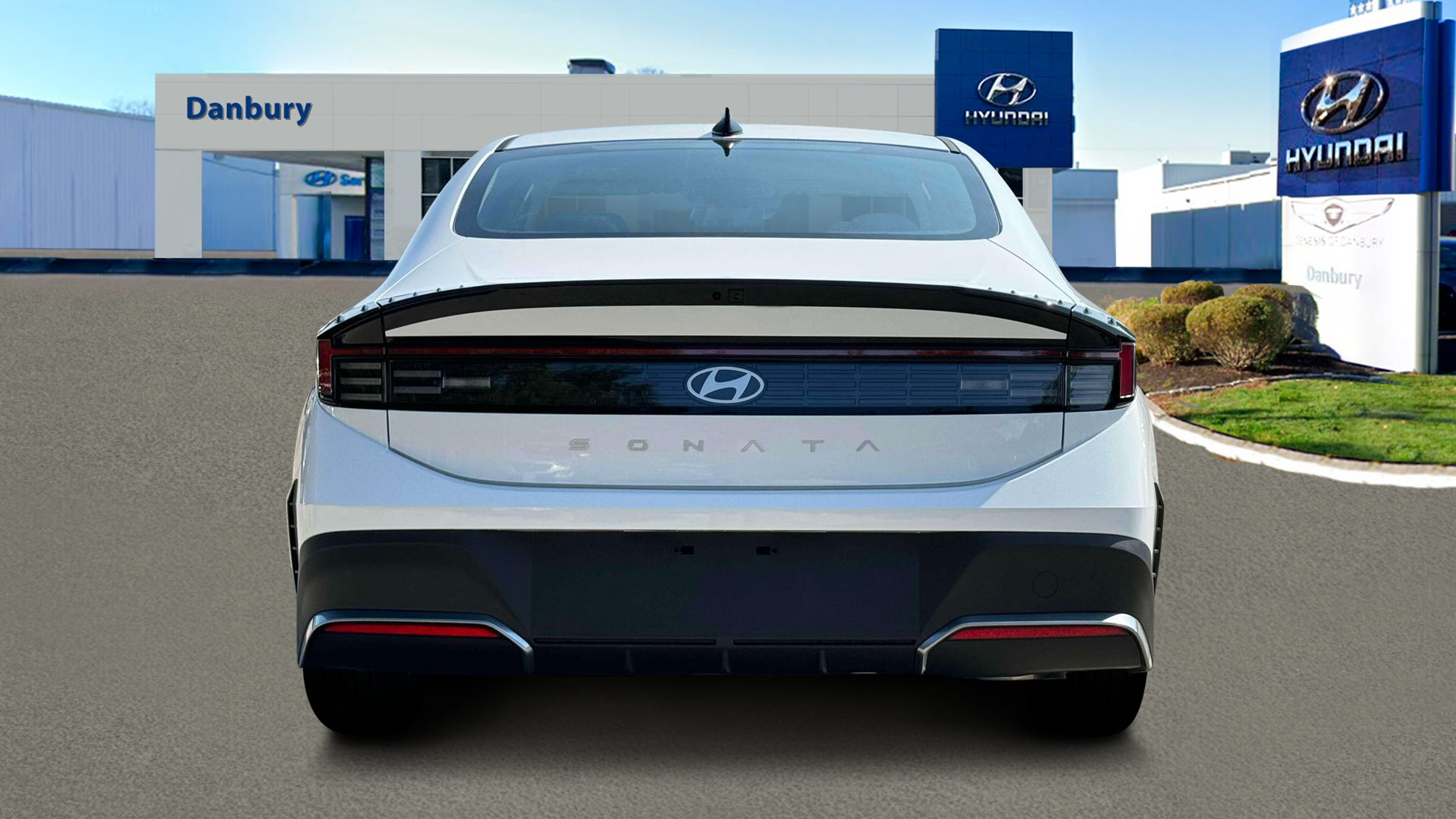 2025 Hyundai SONATA SE
