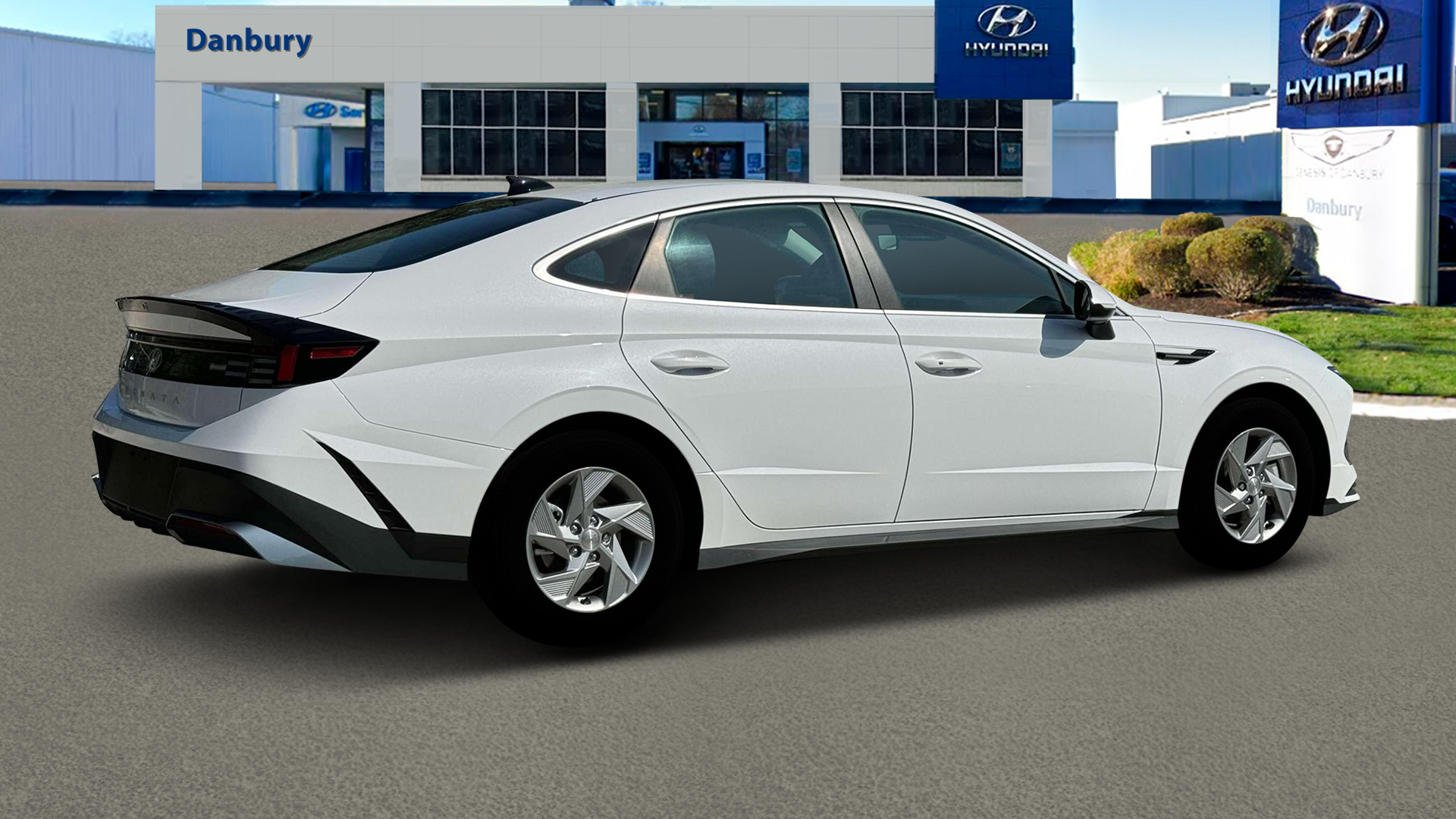 2025 Hyundai SONATA SE