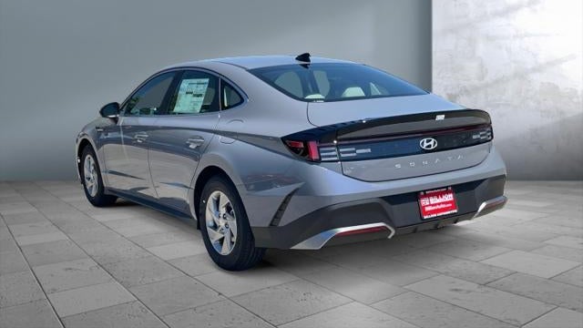 2025 Hyundai SONATA SE