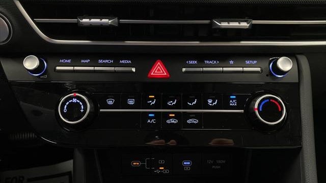 2025 Hyundai SONATA SE