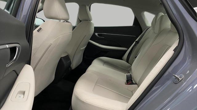 2025 Hyundai SONATA SE