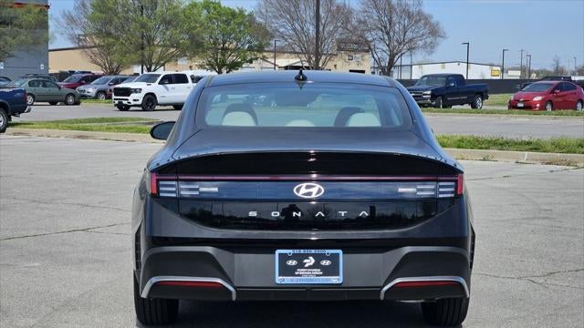 2026 Hyundai SONATA SE