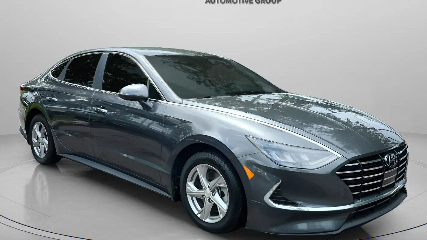 2023 Hyundai SONATA SE