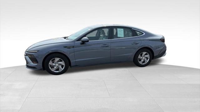 2025 Hyundai SONATA SE