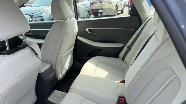 2025 Hyundai SONATA SE