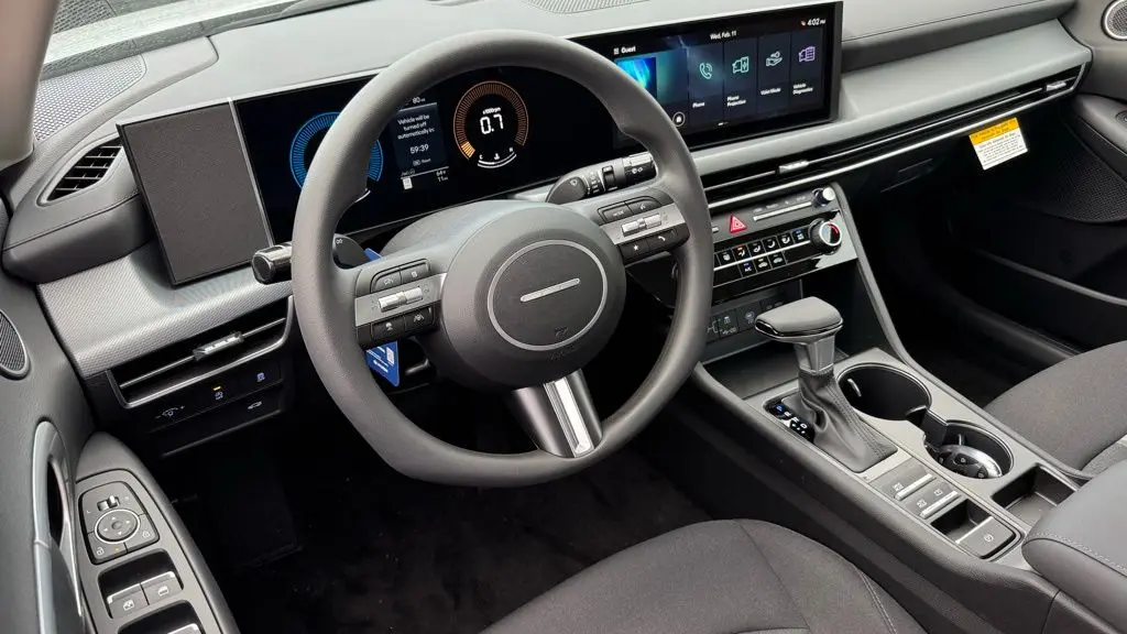 2026 Hyundai SONATA SE