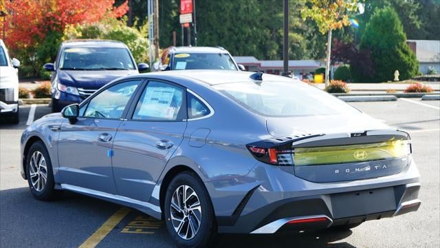2026 Hyundai SONATA Hybrid Blue