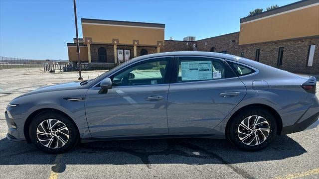 2026 Hyundai SONATA Hybrid Blue
