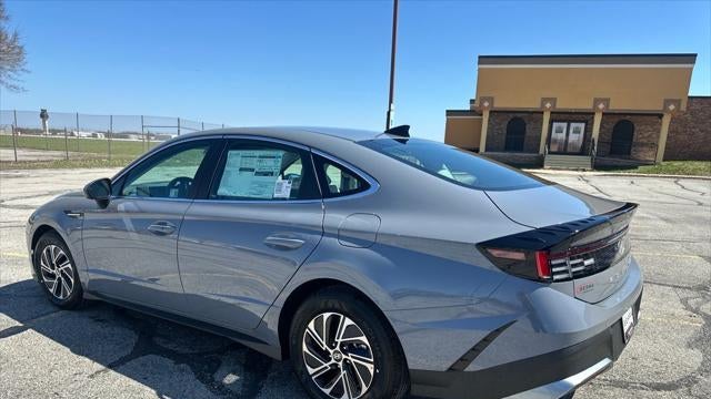 2026 Hyundai SONATA Hybrid Blue
