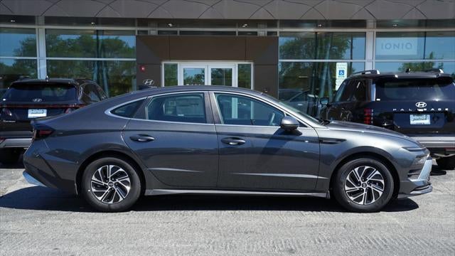 2026 Hyundai SONATA Hybrid Blue