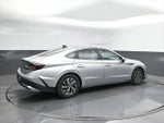 2026 SONATA Hybrid Thumbnail 6