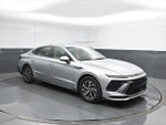 2026 SONATA Hybrid Thumbnail 8