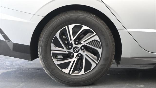2026 Hyundai Sonata - $25,902