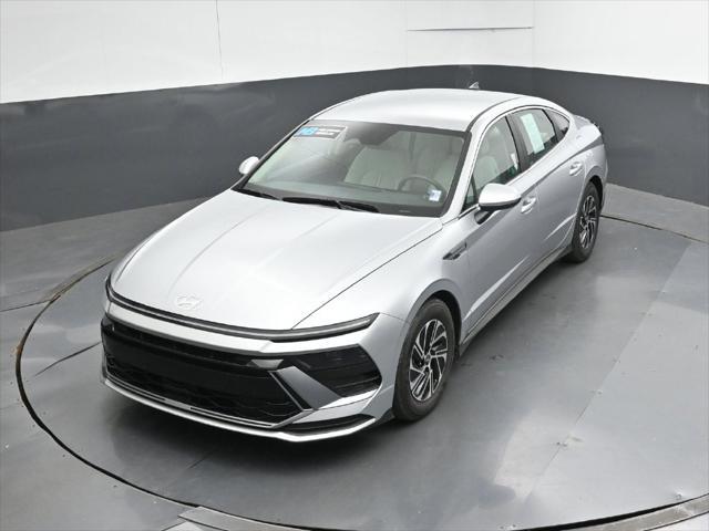 2026 Hyundai Sonata - $25,902