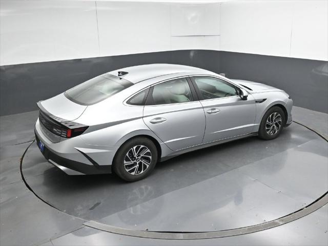 2026 Hyundai Sonata - $25,902