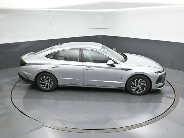 2026 Hyundai Sonata - $25,902