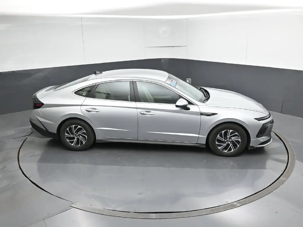 2026 Hyundai Sonata - $23,976