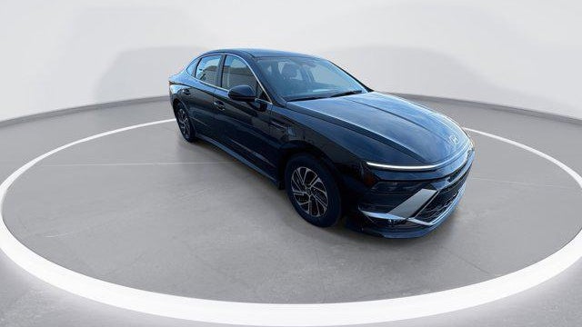 Preowned 2026 Hyundai SONATA Hybrid Blue for Sale
