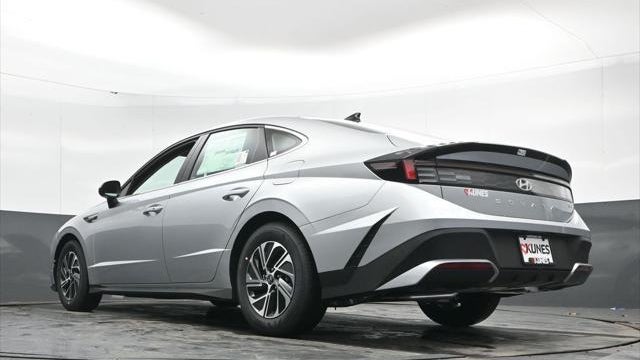 2026 Hyundai SONATA Hybrid Blue
