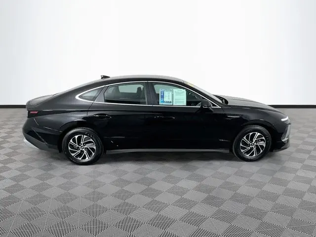 2026 Hyundai Sonata - $23,900