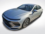 2026 SONATA Hybrid Thumbnail 9