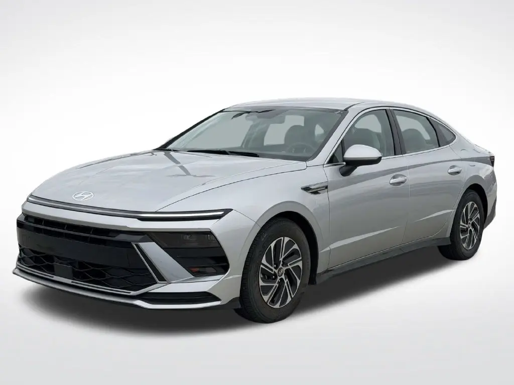 2026 Hyundai Sonata - $24,400