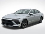 2026 SONATA Hybrid Thumbnail 6
